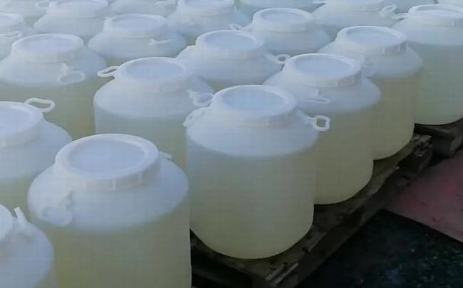 做洗衣液配方中使用的丙基甜菜堿