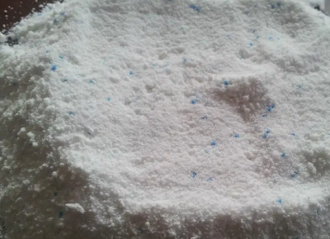 現(xiàn)在賣的洗衣液十斤包郵,那去了運(yùn)費(fèi)他還賺那的錢