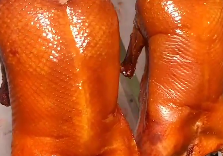 片皮烤鴨技術(shù)配方哪里學(xué) 片皮烤鴨技術(shù)配方哪里學(xué)